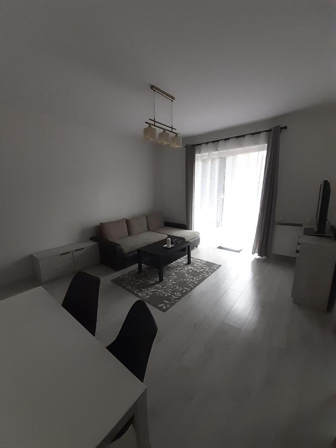 Lewa Lodz Apartment ภายนอก รูปภาพ